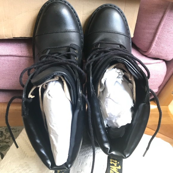 Dr.Martens Averil ankle boot - Picture 10 of 16